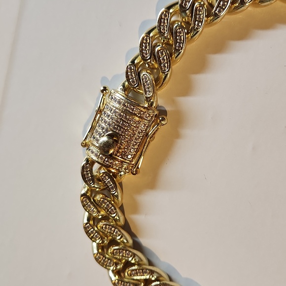 Long Cuban link CZ Cubic Zirconia diamond chain - Picture 3 of 4